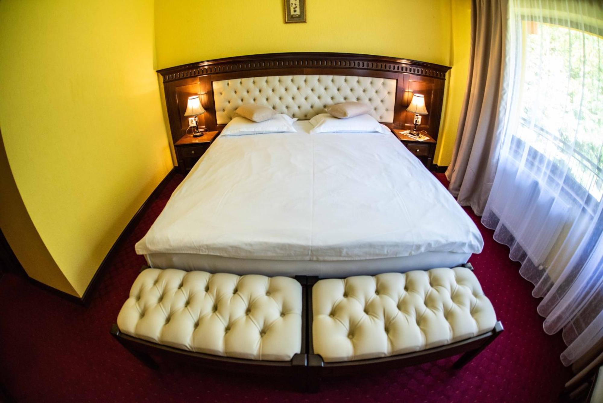 Hotel Trei Brazi Băile Olăneşti 外观 照片