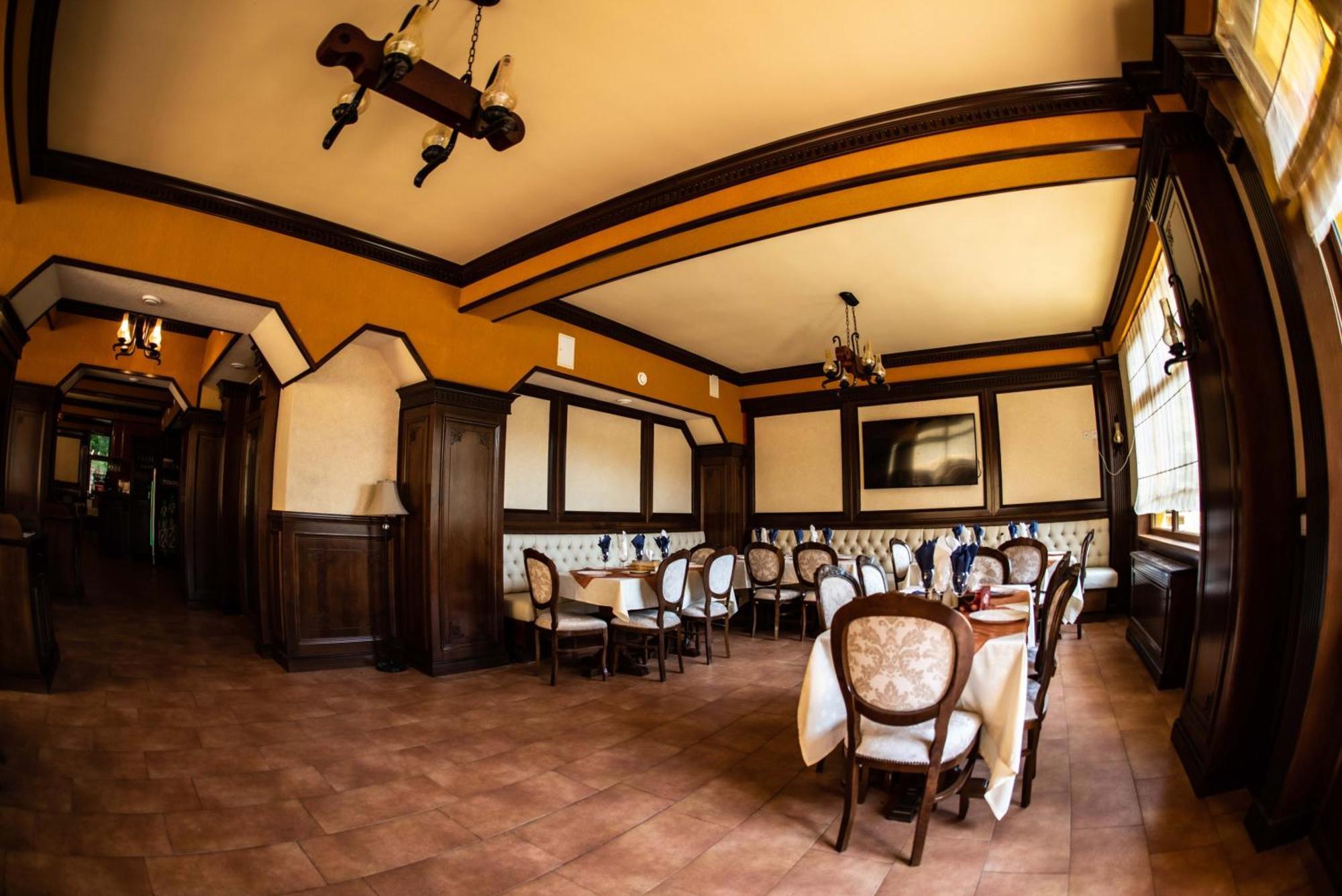 Hotel Trei Brazi Băile Olăneşti 外观 照片